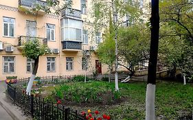 Home Hotel Apartments On Zoloti Vorota